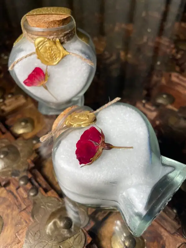 A little bit of love 💕 heart bath salts